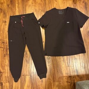 Figs scrubs